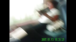 我的嫂子有角質，給了我一個很棒的口交
